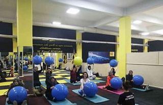 Darıca’da kadınlar için pilates dersleri veriliyor