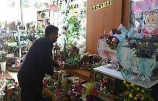 Diyarbakır’da çiçekçilerde 14 Şubat Sevgililer...