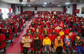 Diyarbakır’da öğrencilere çevre temizliği eğitimi