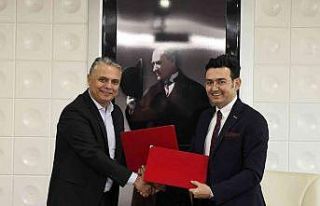 Doğalgaz çalışması sırasında bozulan yolları...