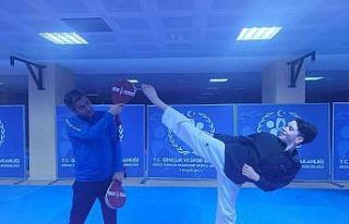 Doruk Kılıç Arnavutluk yolcusu