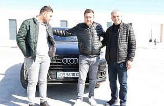 Edirne’den yurda giriş yapanlar yaşadıklarını...