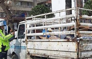 Edremit’te polisin şok hurdacı operasyonu