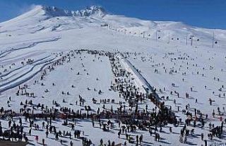 Erciyes sömestirde 350 bin misafir ağırladı