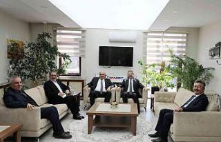 Erkoyuncu’dan Başkan Akay’a ziyaret