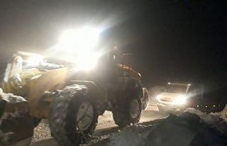 ESKİ ekibi tipide mahsur kaldı