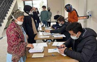 Fabrikalarda iş gücü azalmaması için, aşı işçinin...