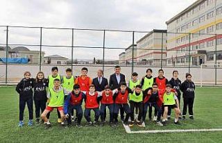 Fadıloğlu’ndan Kamil Ocak Spor Lisesi’ne ziyaret