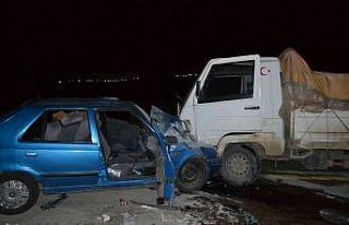 Feci kazada baba öldü, oğlu ağır yaralandı