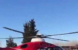 Felç geçiren hastaya ambulans helikopter yetişti