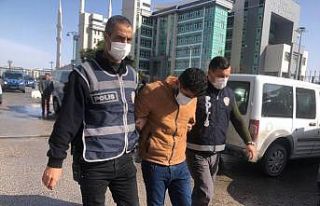 Gaziantep’te yarım kilo altın çalan soygunculardan...