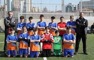 Geleceğin Metin Oktayları bu stantta yetişecek