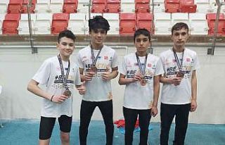 Genç Sporcular madalyalara doymuyor