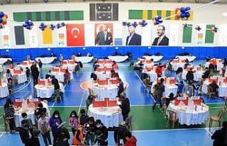 Gençler 27 ilde Deneyap uygulama sınavında ter...