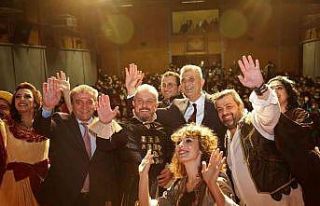 Gölcük’te "Ferhat ile Juliet" oyunu...