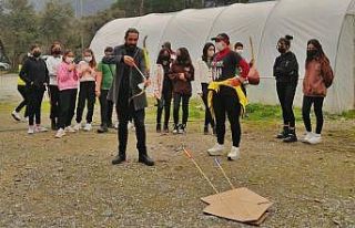Gönüllük esasına dayalı yaptığı çalışmalar...