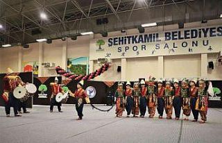 Halk Oyunları yarışmaları şölen havasında gerçekleştirildi