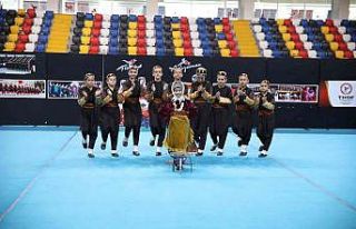 Halkoyunları yarışması görsel şölene dönüştü