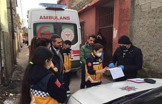 Hastaya giden sağlık çalışanının telefonu çalındı