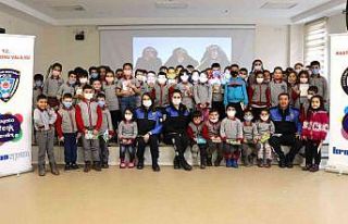 “Hayata Renk Verelim Projesi”nin bilgilendirme...