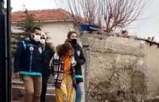 Hırsızlık şüphelisi 4 kadın yakalandı