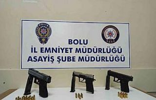 "Huzur 14" uygulamasında 3 silah yakalandı