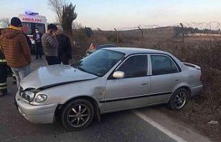 İki otomobil çarpıştı: 1 yaralı