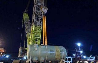 İkinci güç ünitesinin reaktör basınç kabı...