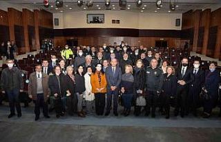 İl Emniyet Müdürü Şahne, Konak muhtarlarıyla...