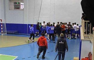 İneboluspor Kulübünden hentbol maçındaki kavgayla...