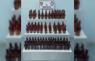 Isparta’da aranan araçta 95 şişe kaçak alkol...
