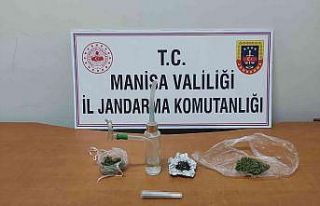 Jandarma uyuşturucu tacirlerine göz açtırmıyor