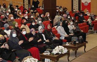 ’Kadın Kadına Aile Sohbetleri’nin konuğu Hilal...