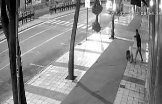 Kadını tekme tokat darp etti