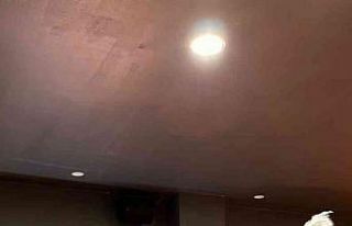 Kağıda aktarılan fikirler, öğrencilerin ellerinde...