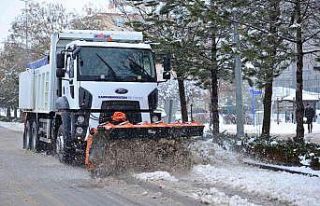 Kahramankazan’da karla mücadele çalışmaları...