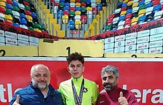 Karslı atlet Türkiye 2’ncisi oldu