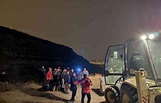 Kayalıklarda ölü bulunan kadının kimliği belli...