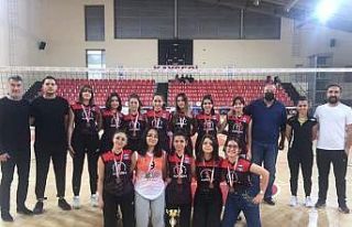 Kayseri Voleybol, şampiyon oldu