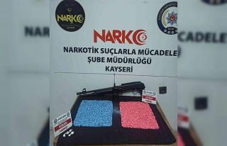 Kayseri’de uyuşturucu operasyonu: 2 gözaltı