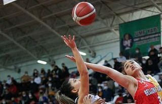KBSL: İzmit Belediyespor: 53 - Kayseri Basketbol:...