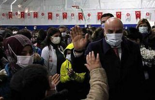 Keçiören’de ortaokula ısıtma sistemli spor salonu