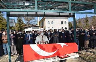 Kıbrıs Gazisi son yolculuğuna resmi törenle uğurlandı