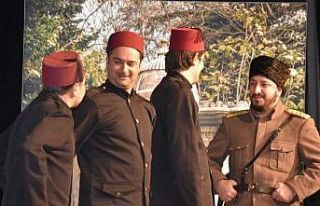 Kırıkkale’de ’Feda’ tiyatro oyunu izleyicilerle...