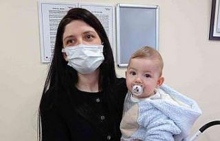 Kızı da kendisi gibi kalp hastası olan anne duygusal...