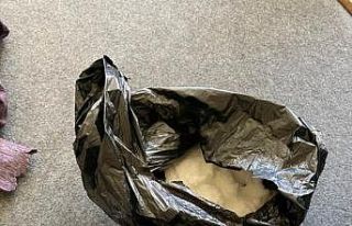 Kumar oynanan işyerinde uyuşturucu madde çıktı