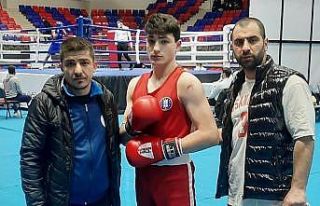 Kütahyalı boksörlerden iki Türkiye derecesi