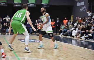 Manisa BBSK Basketbol takımı Mamak Belediyesini...