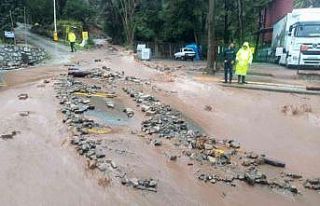 Marmaris’te sağanak yağış aralıklarla devam...