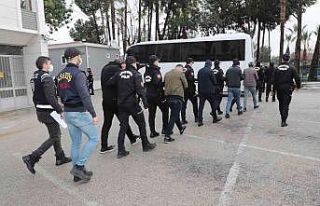 Mersin merkezli fuhuş operasyonu: 9 gözaltı